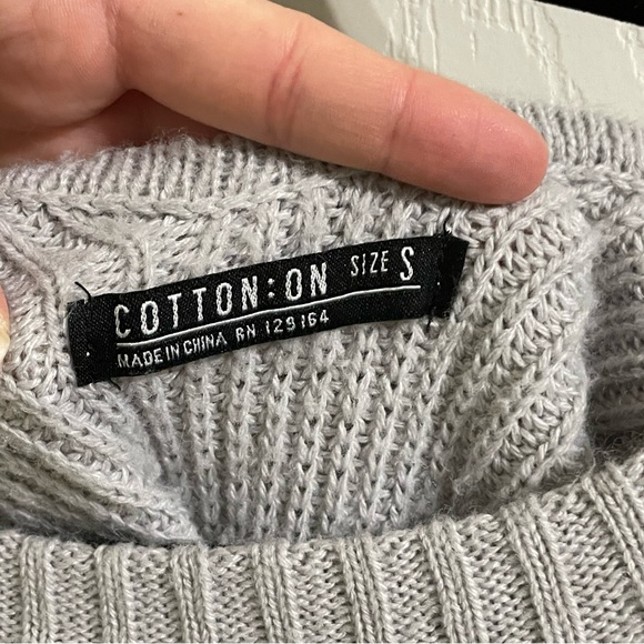 Open back sweater - Picture 4 of 4